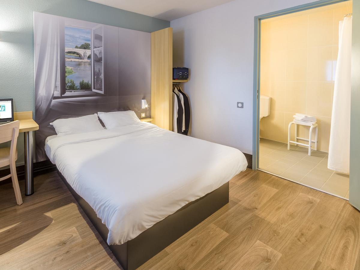 B&B HOTEL Angers 2 Université Beaucouzé Exterior foto